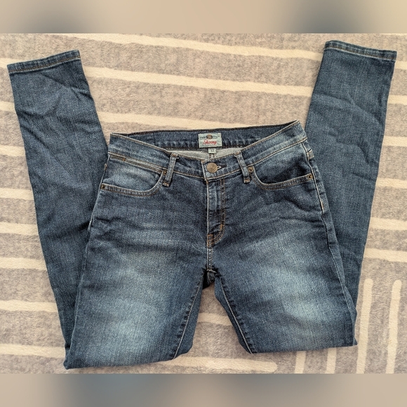 Fossil High Rise Skinny Mom Jeans Size 27 - Picture 1 of 11